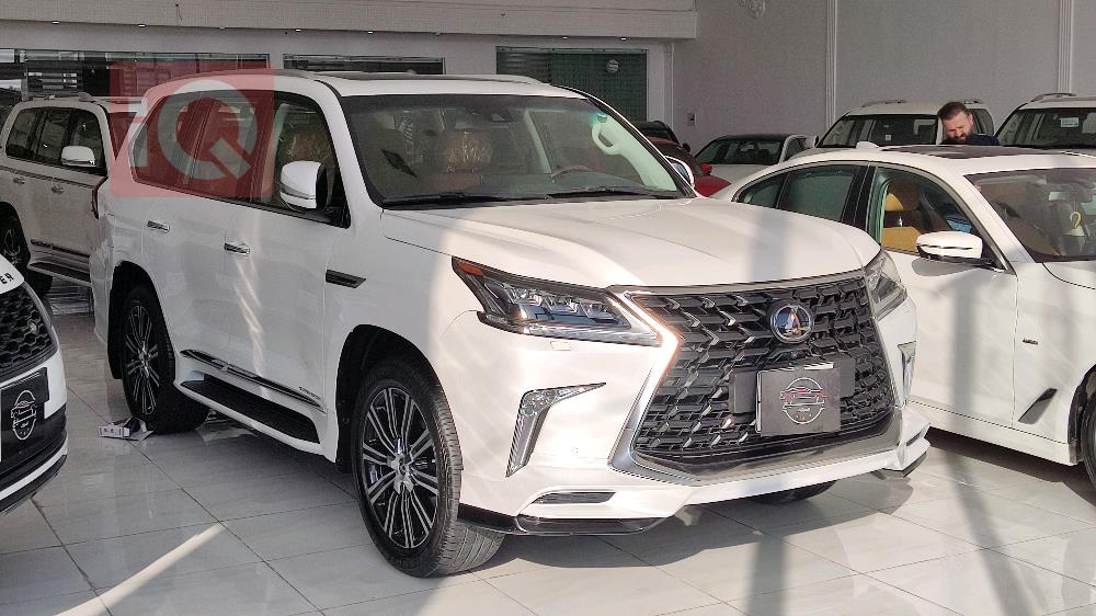Lexus LX